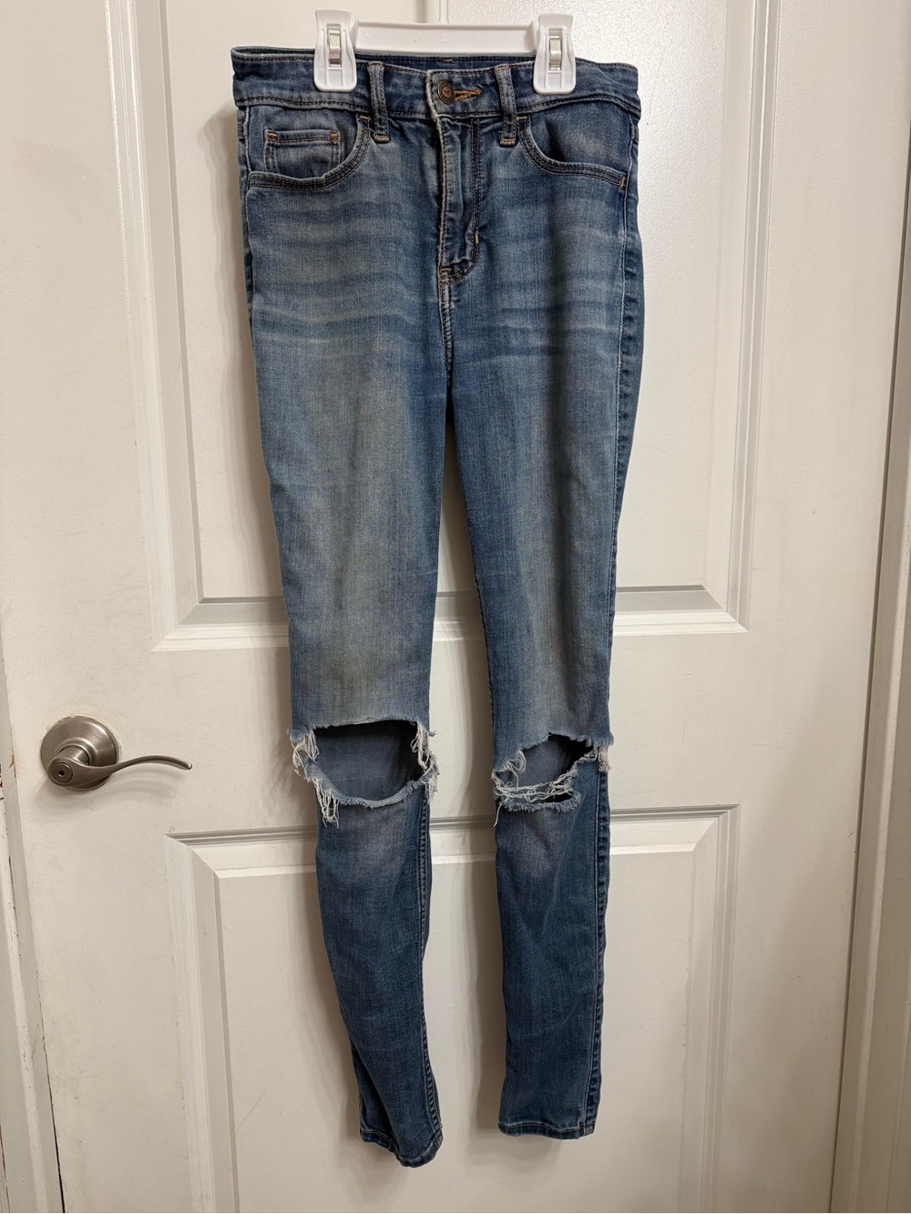 Hollister Women’s Distressed Skinny Jeans - Size 0 - Light Wash Stretch Denim